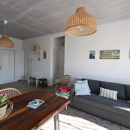 Summer House Spiti Pirgos *