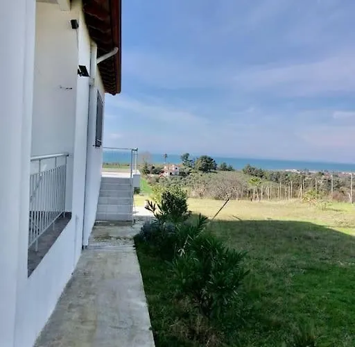 Summer House Spiti Pirgos *